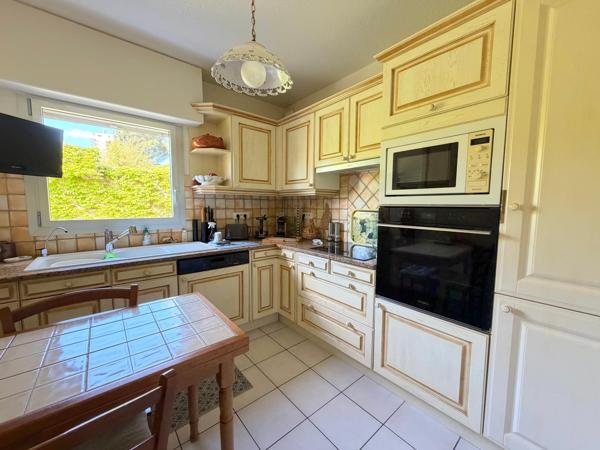 Appartement 120m2, 3 ch, Terrasse, Garage, Parking