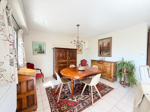 Appartement 120m2, 3 ch, Terrasse, Garage, Parking