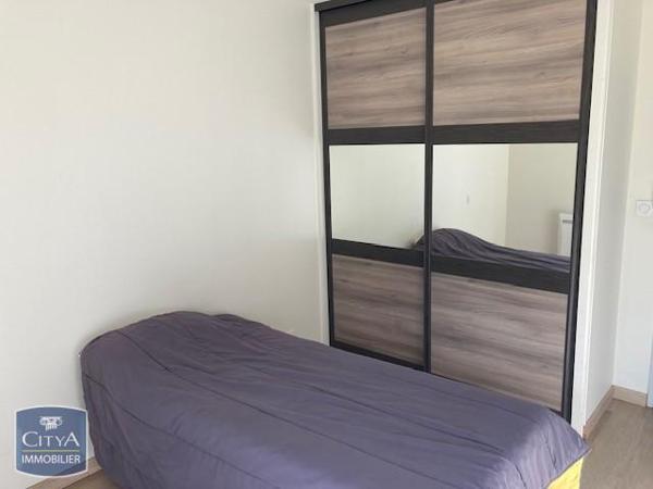 Appartement à louer 3 pièces 100m²