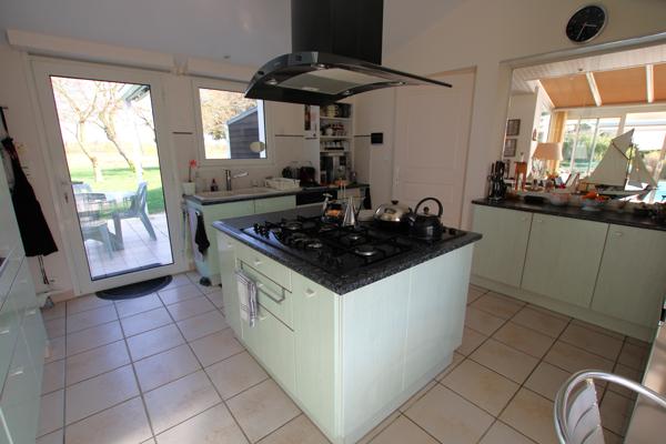 Propriété de 220m² sur 4000m² de terrain