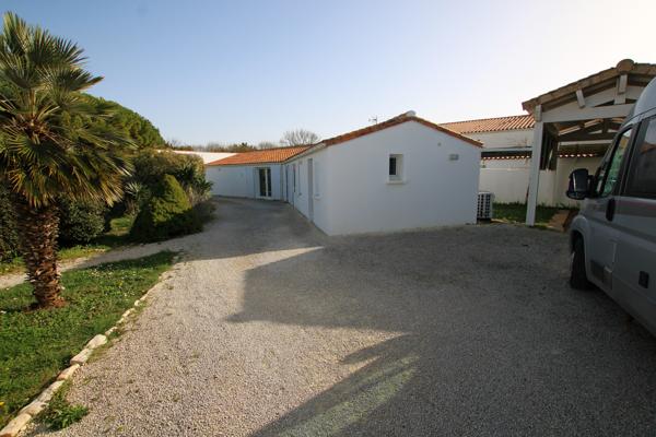 Propriété de 220m² sur 4000m² de terrain