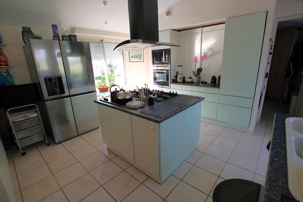 Propriété de 220m² sur 4000m² de terrain