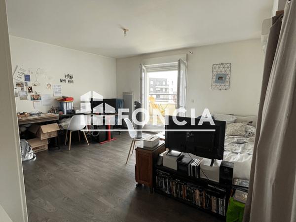Location Studio 29.5 m² - 8 RUE DU PARC Luce 28110