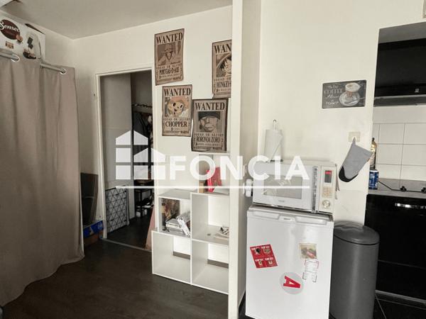 Location Studio 29.5 m² - 8 RUE DU PARC Luce 28110