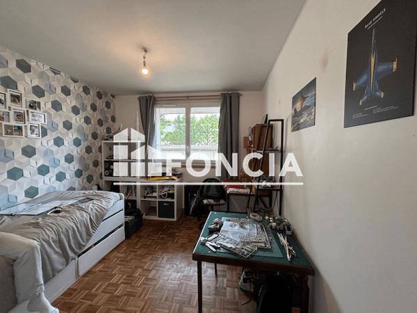 Location Appartement 4 pièces 85.28 m² - BATIMENT EGLANTINE Tours 37100