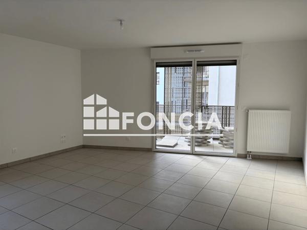 Location Appartement 3 pièces 67.48 m² - AVENUE BEETHOVEN Tours 37200