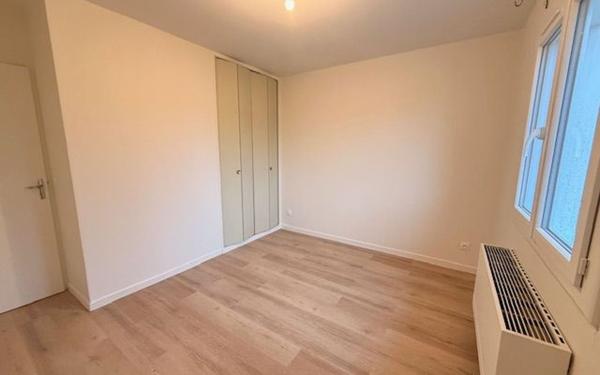 Maison à louer    4 pièces • 96,52 m2 Chaponost