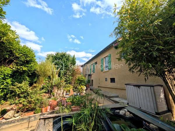 Maison traditionnelle de 186 m²