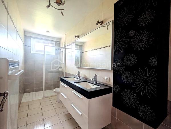 Maison traditionnelle de 186 m²