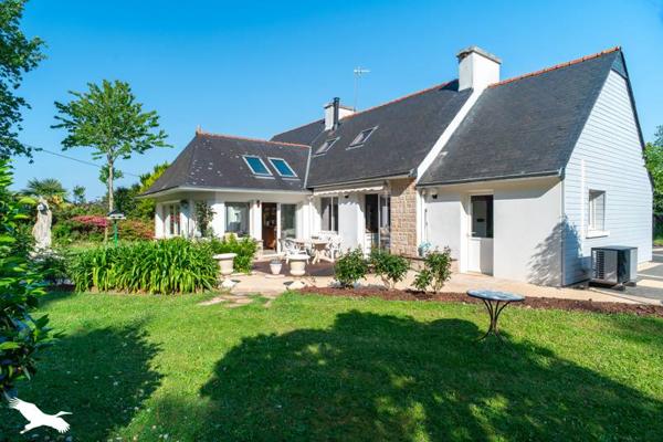 Maison à vendre |  Gouesnach |  9 pièces | 230 m²