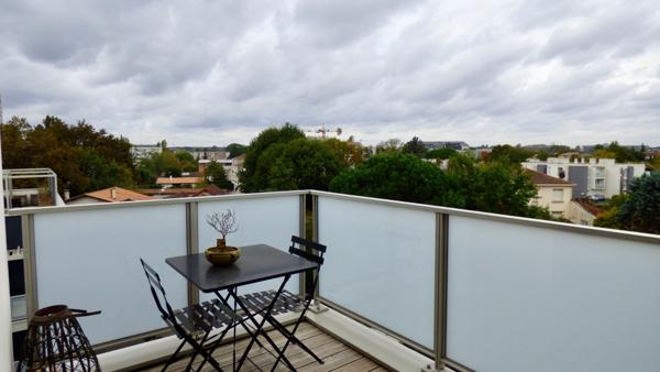 EXCLUSIVITÉ - Location appartement meublé 2 pièces 41 m² avec terrasse - Talence (33400)