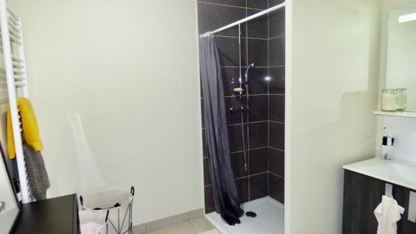 EXCLUSIVITÉ - Location appartement meublé 2 pièces 41 m² avec terrasse - Talence (33400)