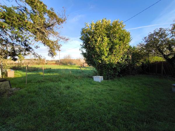 maison en pierre avec un beau potentiel
