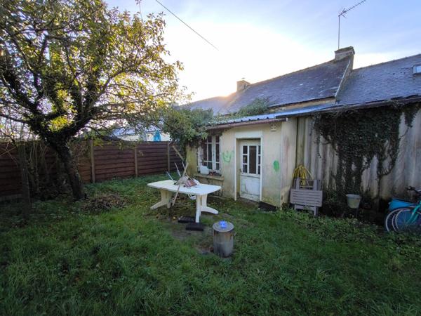 maison en pierre avec un beau potentiel