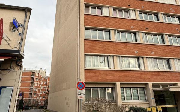 Stationnement à louer    12 m2 Joinville-le-Pont