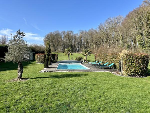 Propriété d'exception avec piscine.