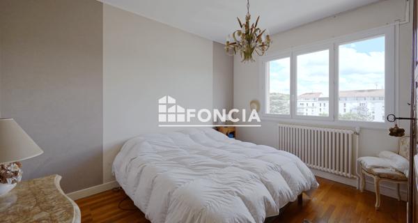À vendre Appartement 4 pièces 103 m² - Bourgoin-jallieu 38300