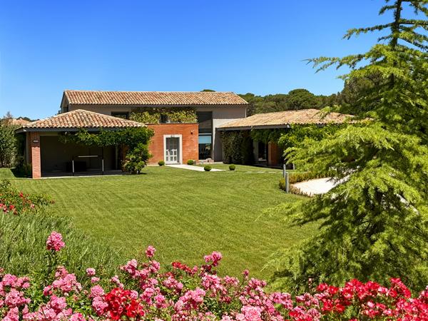 Villa d'architecte unique Aix sud de 460 m2