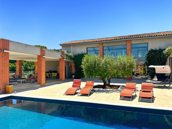Villa d'architecte unique Aix sud de 460 m2