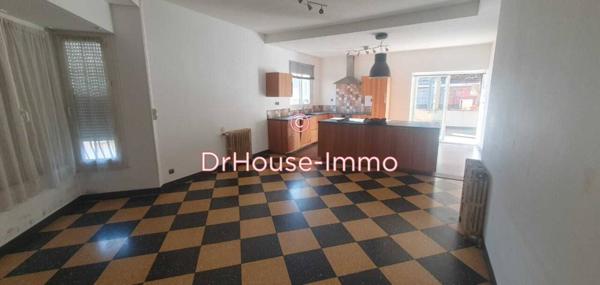 Appartement à vendre 6 pièces de 213 m²