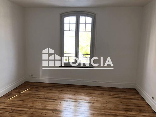 Location Maison 5 pièces 143.6 m² - 56 BOULEVARD DE LYON Laon 02000