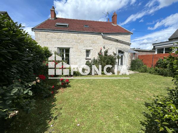 Location Maison 5 pièces 143.6 m² - 56 BOULEVARD DE LYON Laon 02000