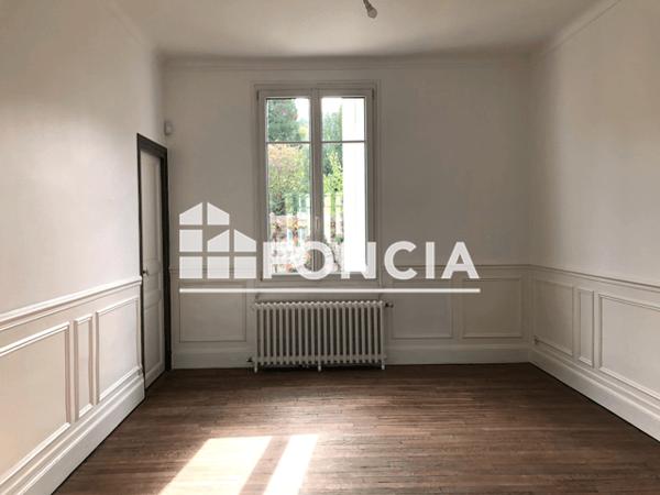 Location Maison 5 pièces 143.6 m² - 56 BOULEVARD DE LYON Laon 02000