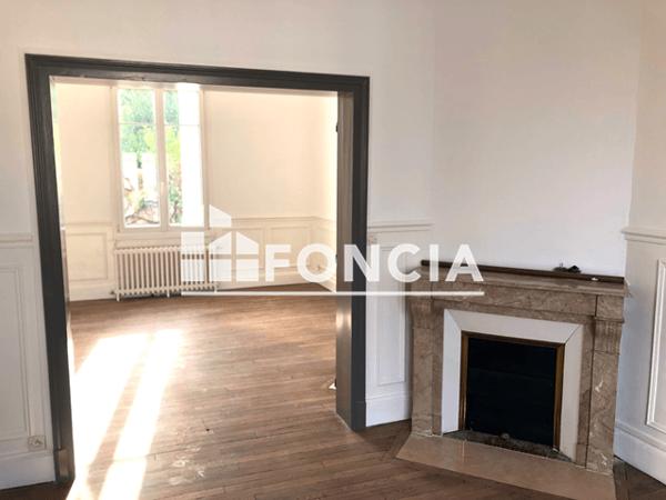 Location Maison 5 pièces 143.6 m² - 56 BOULEVARD DE LYON Laon 02000