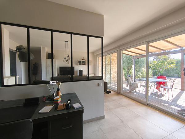 16100 SAINT LAURENT DE COGNAC Maison rénovée avec piscine à Saint-Laurent-de-Cognac