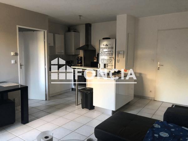 Location Appartement 2 pièces 44.41 m² - 14 CHEMIN DES DEUX PORTES Martigues 13500