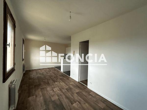 Location Studio 26 m² - 187 AVE DU GAL DE GAULLE Villeneuve Sur Lot 47300