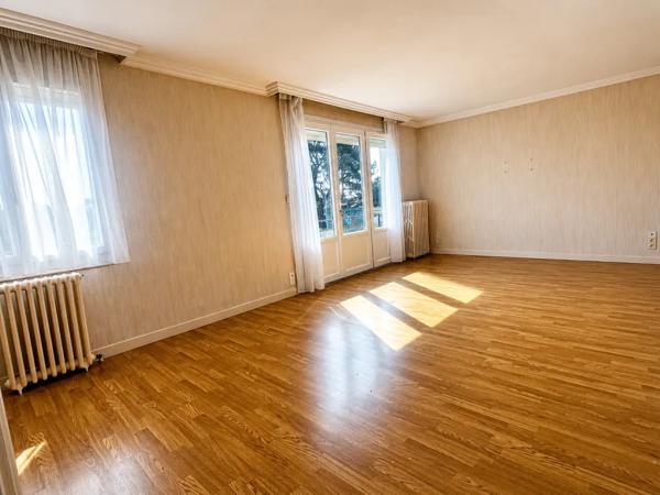3811SC - Vente Maison BOUCHEMAINE