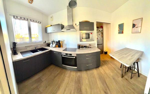 Appartement à louer    3 pièces • 83 m2 Billère