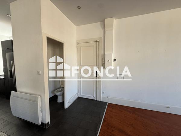 Location Appartement meublé 6 pièces 107.66 m² - 10 AVENUE JEAN JAURES Charleville-mezieres 08000