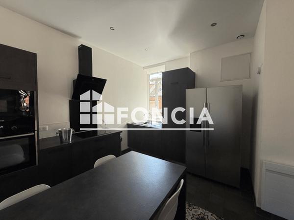 Location Appartement meublé 6 pièces 107.66 m² - 10 AVENUE JEAN JAURES Charleville-mezieres 08000
