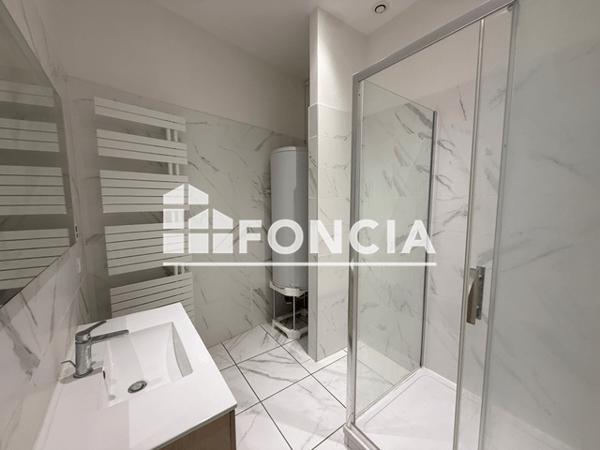Location Appartement meublé 6 pièces 107.66 m² - 10 AVENUE JEAN JAURES Charleville-mezieres 08000