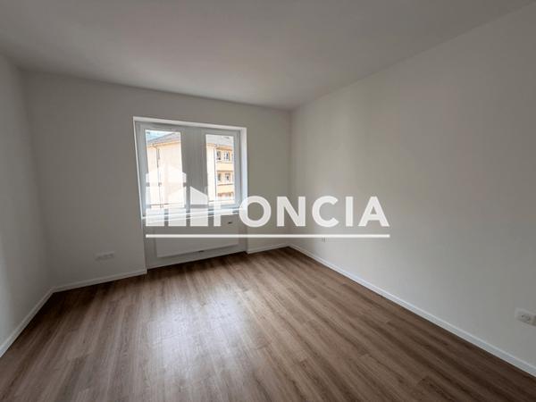 Location Appartement 4 pièces 90.35 m² - 17 RUE DU GENERAL UHRICH Strasbourg 67000