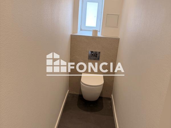 Location Appartement 4 pièces 90.35 m² - 17 RUE DU GENERAL UHRICH Strasbourg 67000
