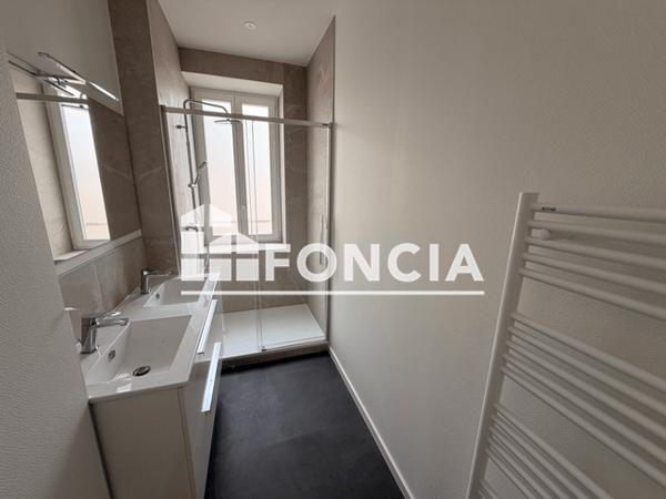 Location Appartement 4 pièces 90.35 m² - 17 RUE DU GENERAL UHRICH Strasbourg 67000