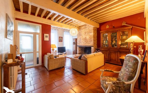 Maison à vendre    6 pièces •  Le Passage