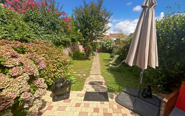 Maison à vendre    6 pièces •  Le Passage