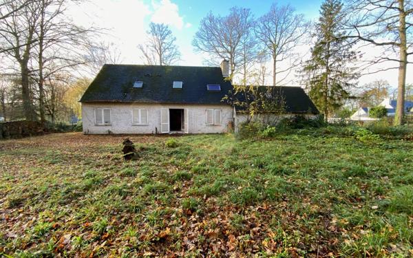 Maison à vendre    2 pièces • 183 m2 Varennes-Jarcy