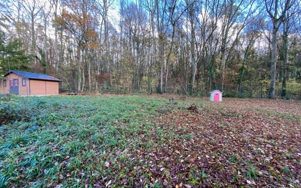 Maison à vendre    2 pièces • 183 m2 Varennes-Jarcy