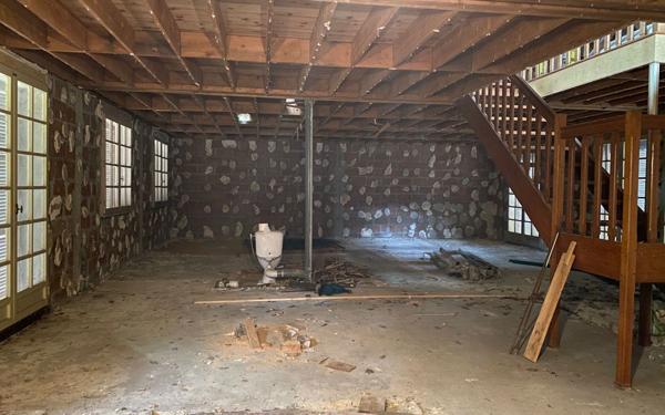 Maison à vendre    2 pièces • 183 m2 Varennes-Jarcy