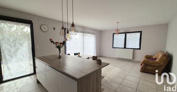 Appartement à vendre 4 pièces 77 m² Andrézieux-Bouthéon