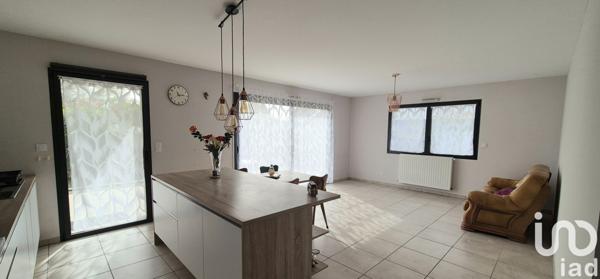 Appartement à vendre 4 pièces 77 m² Andrézieux-Bouthéon