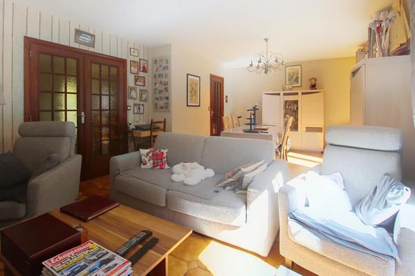 Maison familiale au calme avec grand jardin