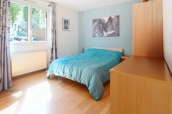 Maison familiale au calme avec grand jardin