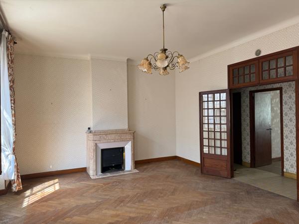 Maison de ville avec jardin et garage