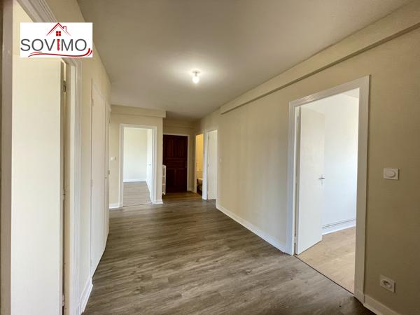 APPARTEMENT T3 EN CENTRE VILLE, 3ME ÉTAGE, BORD DE ROUTE